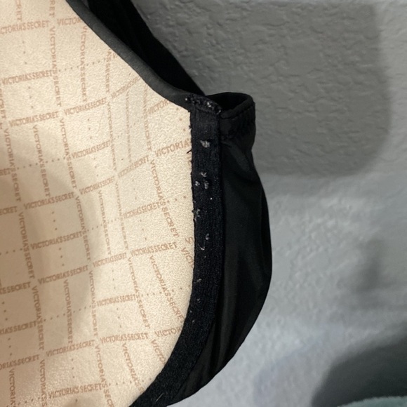 Victoria's Secret Uplift Semi Demi Black Bra - Picture 12 of 15